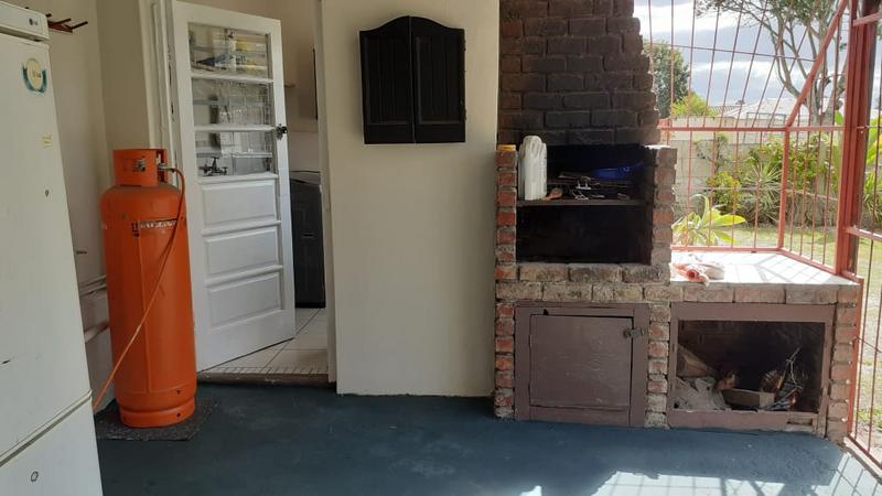 3 Bedroom Property for Sale in Albertinia Western Cape
